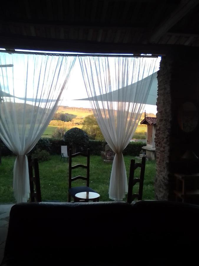 Casa Milia Guest House Castaneda  ภายนอก รูปภาพ