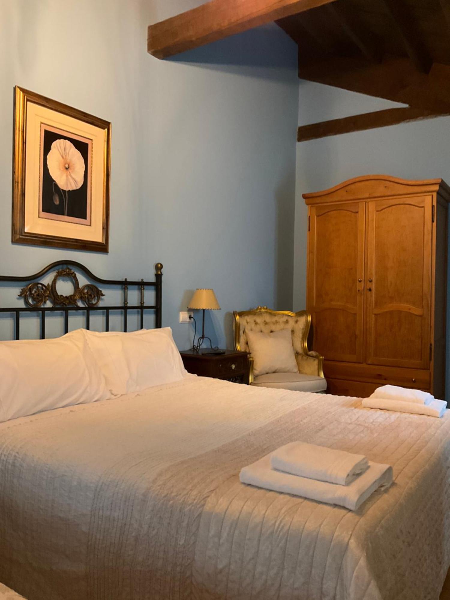 Casa Milia Guest House Castaneda  ภายนอก รูปภาพ