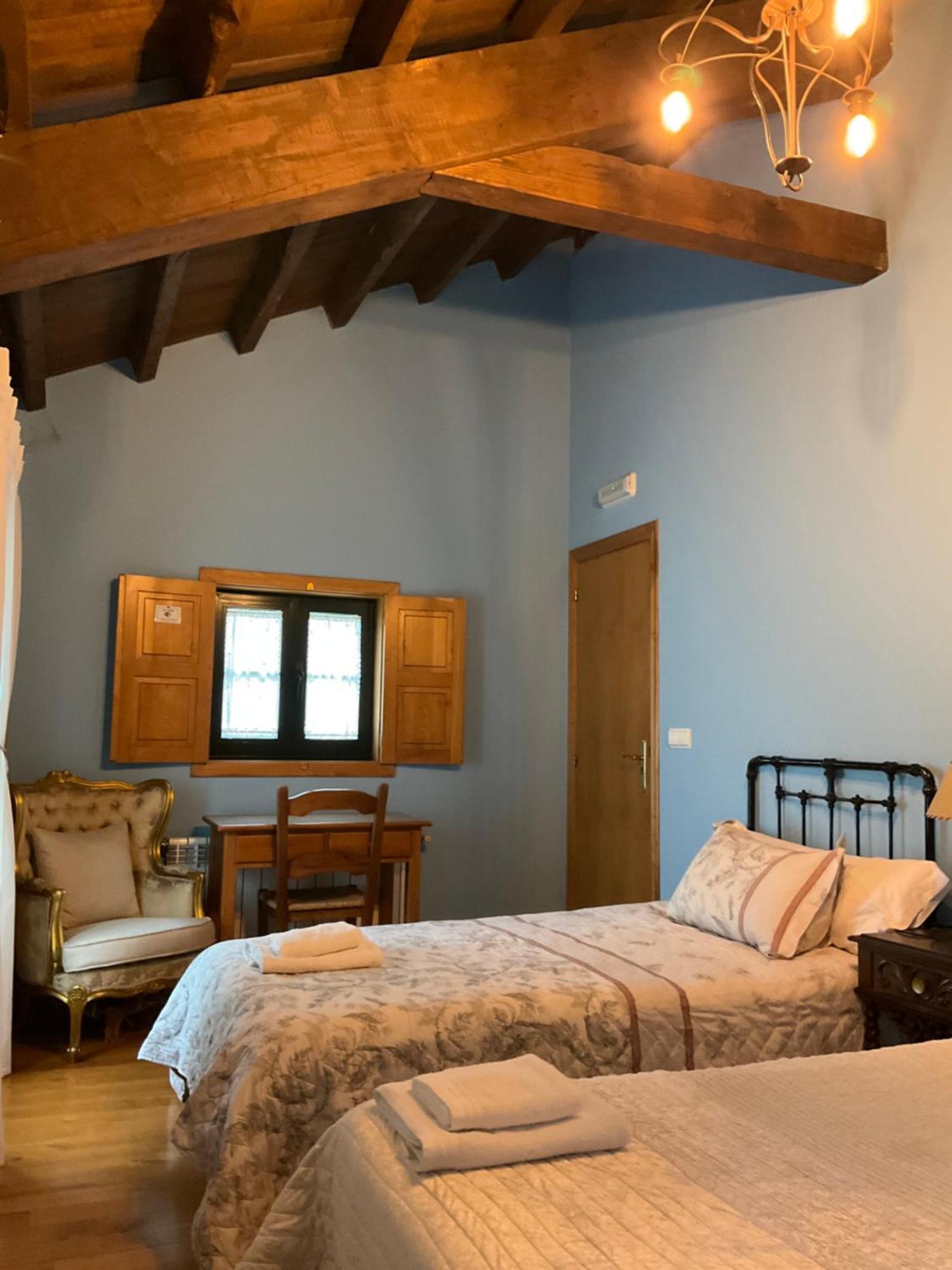 Casa Milia Guest House Castaneda  ภายนอก รูปภาพ