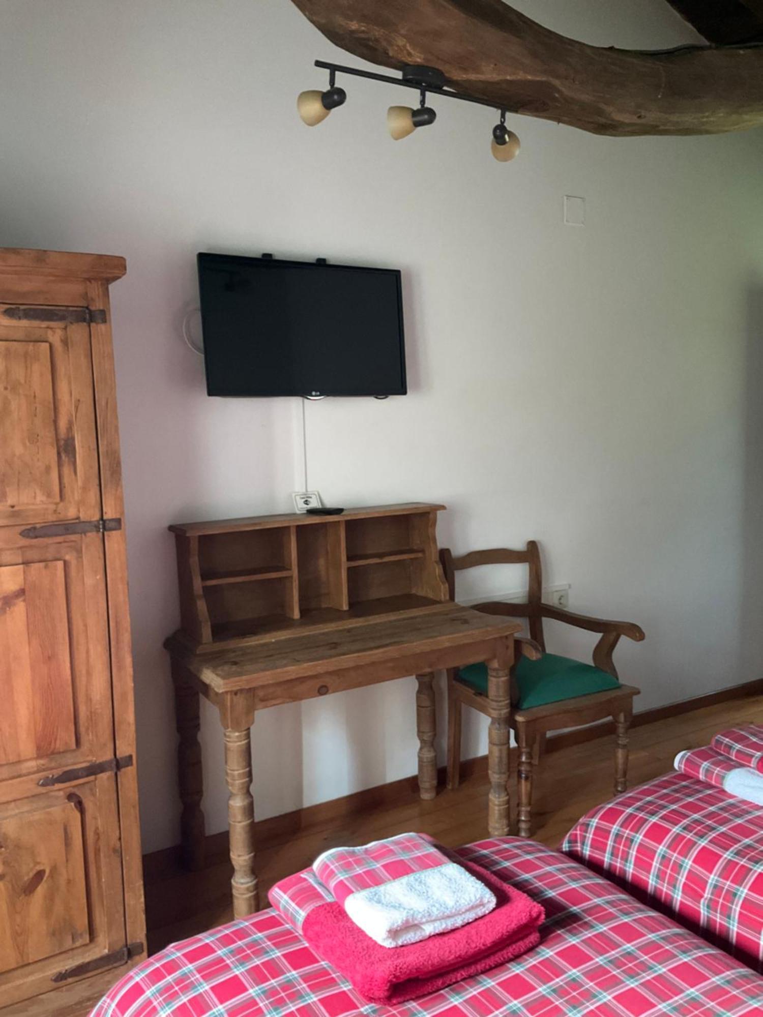 Casa Milia Guest House Castaneda  ภายนอก รูปภาพ
